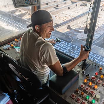 cut off saw operator